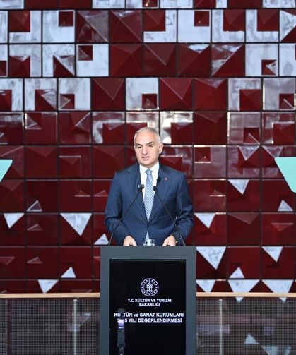 Bakan Ersoy: '13 binden fazla eser ait olduğu topraklara geri getirildi'