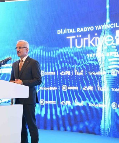 Bakan Uraloğlu: 'DAB+ ile İstanbul'a 448 yeni radyo frekansı kazandırdık'