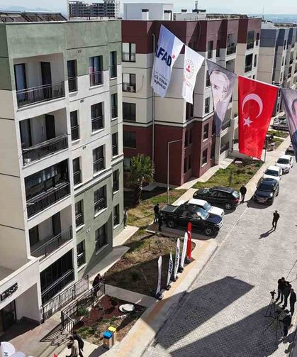 Depremzede aile: 'İnsanlar arkamızdaki güçlü iradeye güvensin'