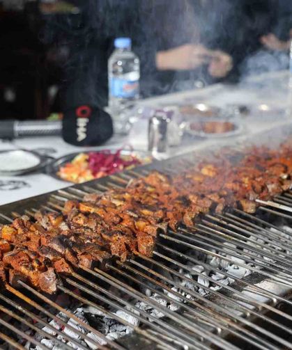 Diyarbakır'ın tescilli ciğer kebabı Ramazanda da iftar ve sahurda tüketiliyor
