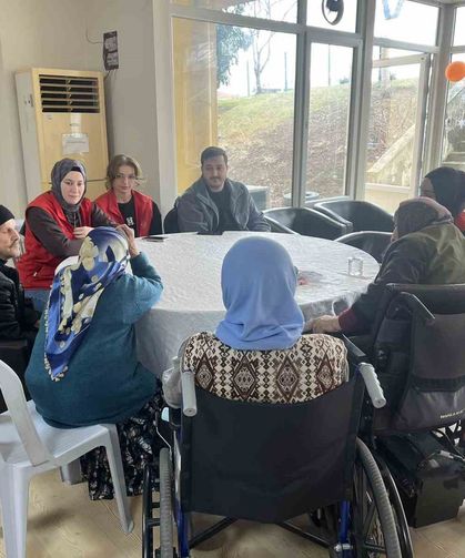 Doğum günlerini birlikte kutladılar