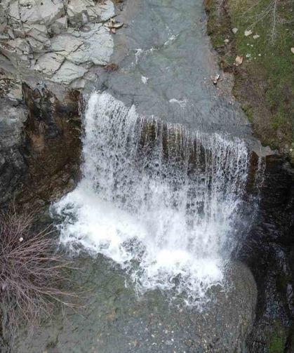Eriyen kar suları yazın kuruyan şelaleyi yeniden coşturdu