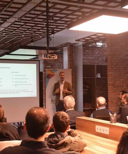 Geleceğin akademisi yapay zekâ ile şekilleniyor