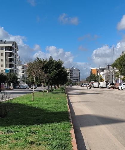 Yerde baygın yatan öğretmenin üzerinden geçip ölümüne sebep olan sürücü yakalandı