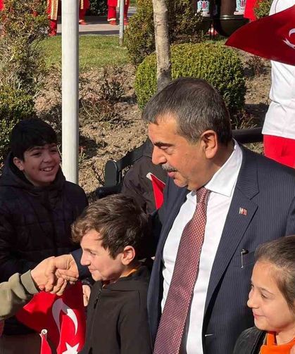 Bakan Tekin: 'Bağımsızlığımız, bayrağımız ve ezanımız ilelebet varlığını sürdürecektir'