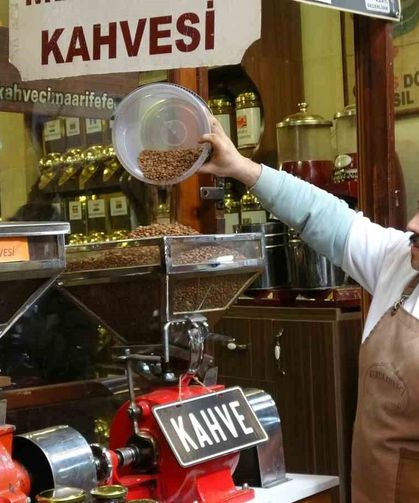 Bayramların geleneksel ikramı: Türk kahvesi