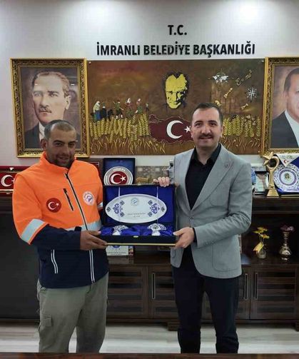 Belediye personeli haraketliyle yürekleri ısıttı