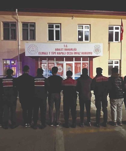 Elmalı Cezaevi'ne uyuşturucu sokma girişimine operasyon: 14 kişi tutuklandı