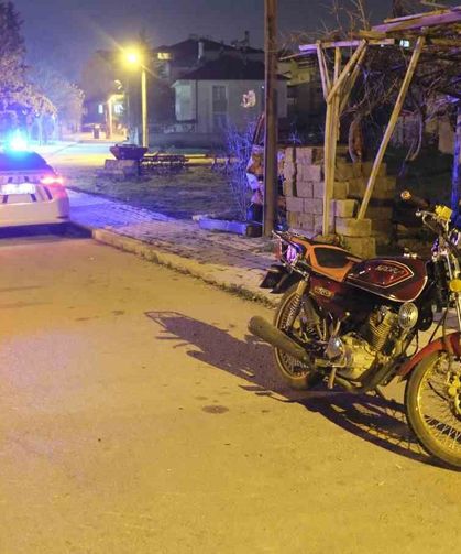 Karaman'da polis ve motosikletli arasında yaşanan kovalamaca film sahnelerini aratmadı