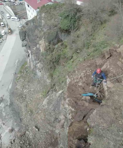 Metrelerce yükseklikte tehlikeli görev