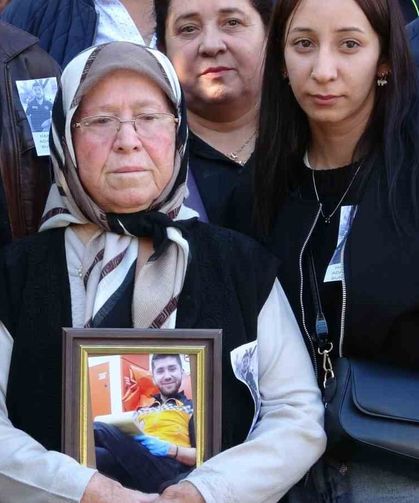 Paramedik genci darp edip öldürdüler ' Maddenin etkisindeydik, öldüğünü polislerden duyduk' dediler