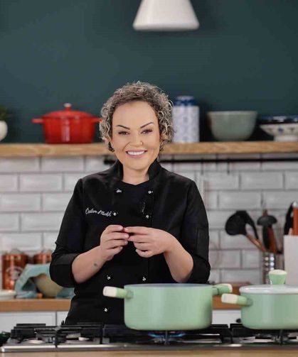 Türk mutfağı şefi Özlem Mekik 'Yılın En İyi Kadın Şefi' seçildi