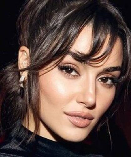 Hande Erçel'in ifadesi ortaya çıktı: 'Böyle bir dosyada bu şekilde adımın geçmesi nedeniyle üzüntü duyuyorum'