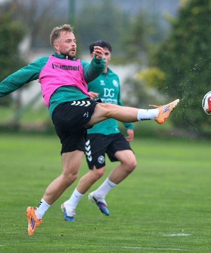 Konyaspor, Fenerbahçe maçı hazırlıklarına başladı