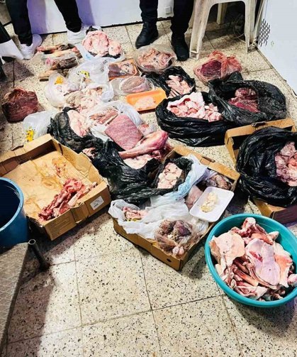 Antalya'da kasap dükkanında mide bulandıran görüntü: Zabıtalar gözlerine inanamadı