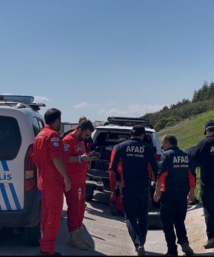 'Otoyola 5 yaşında çocuk bırakıldı' ihbarı ekipleri alarma geçirdi