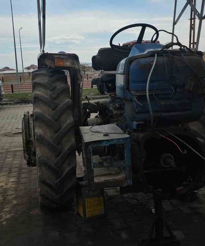 Sezon öncesi tamircilerde traktör yoğunluğu