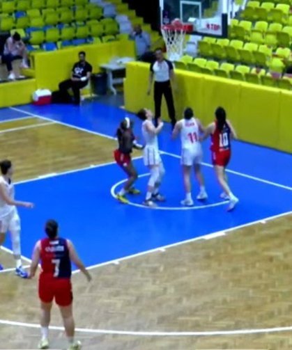 Mersin Gençlerbirliği, evinde fark yedi: 70-97