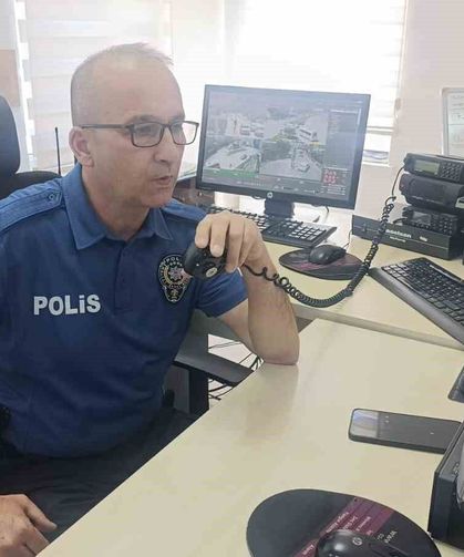 Antalya'da 30 yıllık polis memurundan telsizde arkadaşlarına duygusal veda