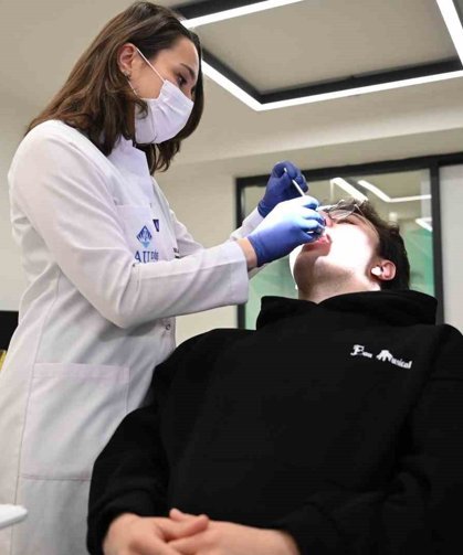 Diş eti hastalıkları Alzheimer'a neden olabiliyor