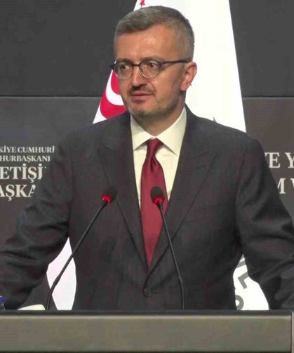 İletişim Başkanı Duran: 'Türkiye, son 25 yılda küresel ekonominin fırtınalı sularında sığınılacak bir güvenli liman haline gelmiştir'