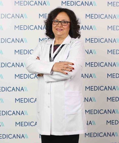 Işıltılı bir cilt için bol su tüketin
