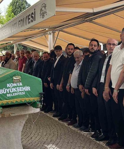 Konya'da oğulları tarafından öldürülen çift, son yolculuğuna uğurlandı