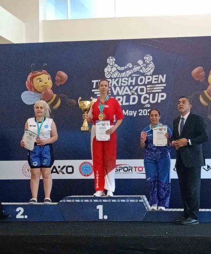 Sandıklılı sporcudan Kick Boks Kupası'nda büyük başarı