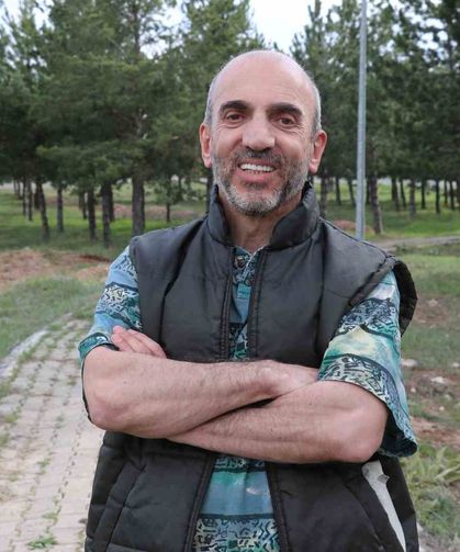 Uzmanı açıkladı: 'İnsanların ayı yaşam alanlarına girmesi karşılaşmaları artırdı'