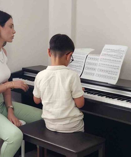 2 yaşında başladı, hedefi Fazıl Say gibi dünya sahnesine çıkmak