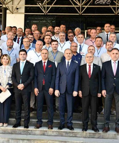 81 ilin öğretmenevi müdürleri Hakkâri'de buluştu