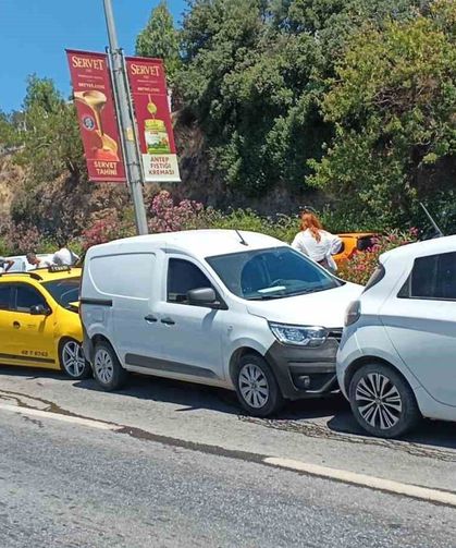 Bodrum'da zincirleme kaza: '5 araç birbirine girdi'