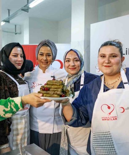 Depmremzede kadınlar 'İyilikle Pişen Hayatlar' atölyesi için İstanbul'da buluştu