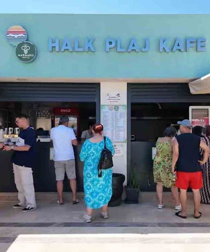 Marmaris Belediyesi'nin kafesi vatandaşların gözdesi oldu