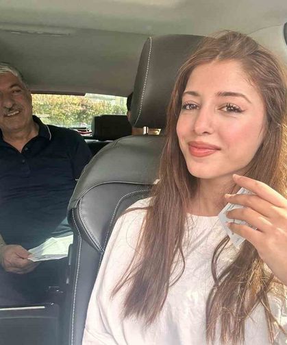 Sınava yetişmeye çalışan öğrenciler belediye başkanının makam aracıyla okula ulaştırıldı