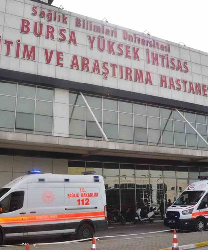 Uzm. Dr. Gül, 'Cildinizdeki değişimleri hafife almayın'