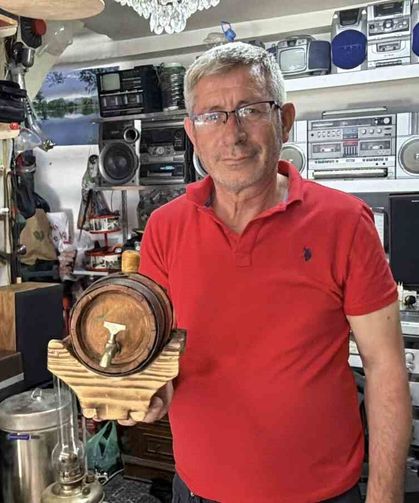 10 yıllık hobi nostalji dükkanına dönüştü