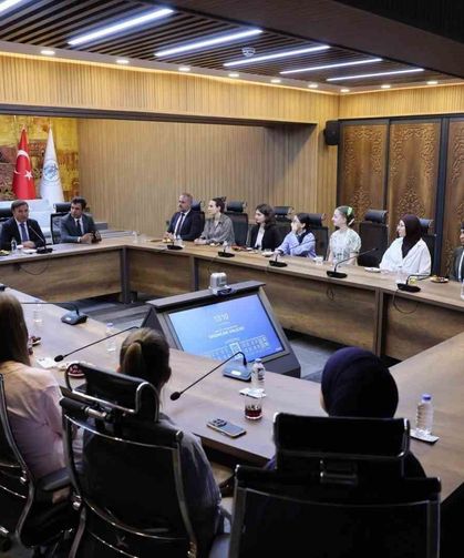 13 ülkeden gelen öğrenciler Erzincan'da Türkçe ve Türk kültürüyle buluşuyor