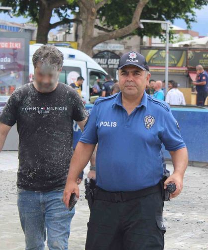 Beton mikserinin pompası patladı: 5 kişi hastaneye kaldırıldı