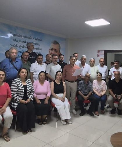 CHP Erzincan teşkilatında toplu istifa