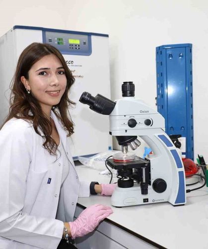 Dünya istedi, Elif başardı