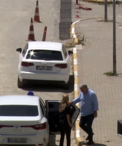 Gözaltına alınan yapımcı Mehmet Fatih Aksoy Adli Tıp Kurumu'nda kan ve saç örneği verdi