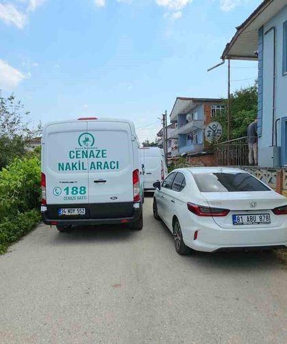 İnşaat işçisi evde kaldığı arkadaşını yanlışlıkla silahla vurarak öldürdü