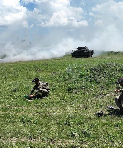 Kars'ta Mehmetçikten güç gösterisi: 14'üncü Mekanize Piyade Tugayı'ndan nefes kesen tatbikat