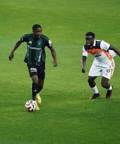Kocaelispor, Show ile 3 yıllık sözleşme imzaladı