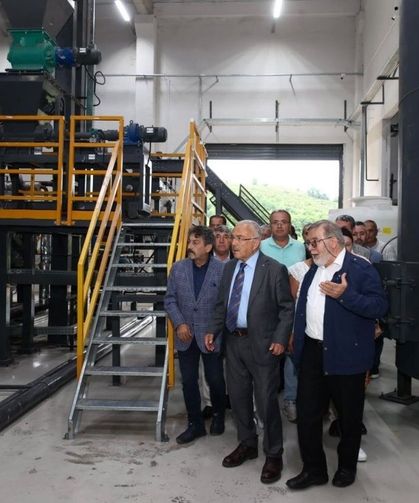 Ordulu iş insanları, fındık kabuğundan aktif karbon üretecek tesisi inceledi