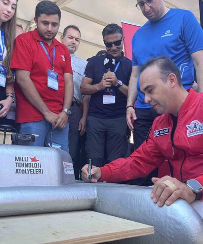 Bakan Kacır: 'Milli uçak gemimizi 2027 sonunda denize indirmek için çalışıyoruz'