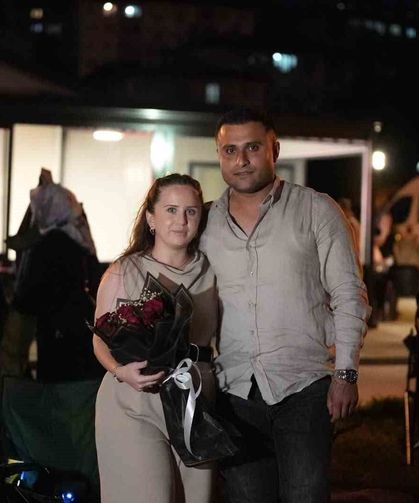 Film izlemeye geldi evlilik teklifi aldı