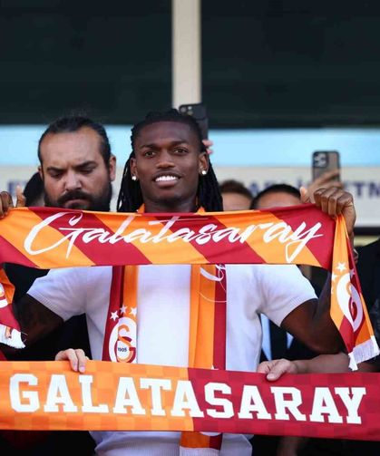 Galatasaray'ın yeni transferi Rafael Leao İstanbul'da