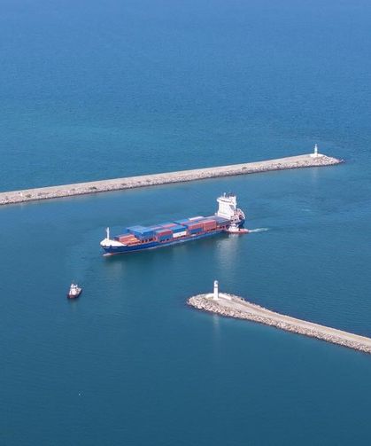 Karadeniz'de gemiler hedefte: 'Tahıl Koridoru benzeri bir anlaşma' önerisi